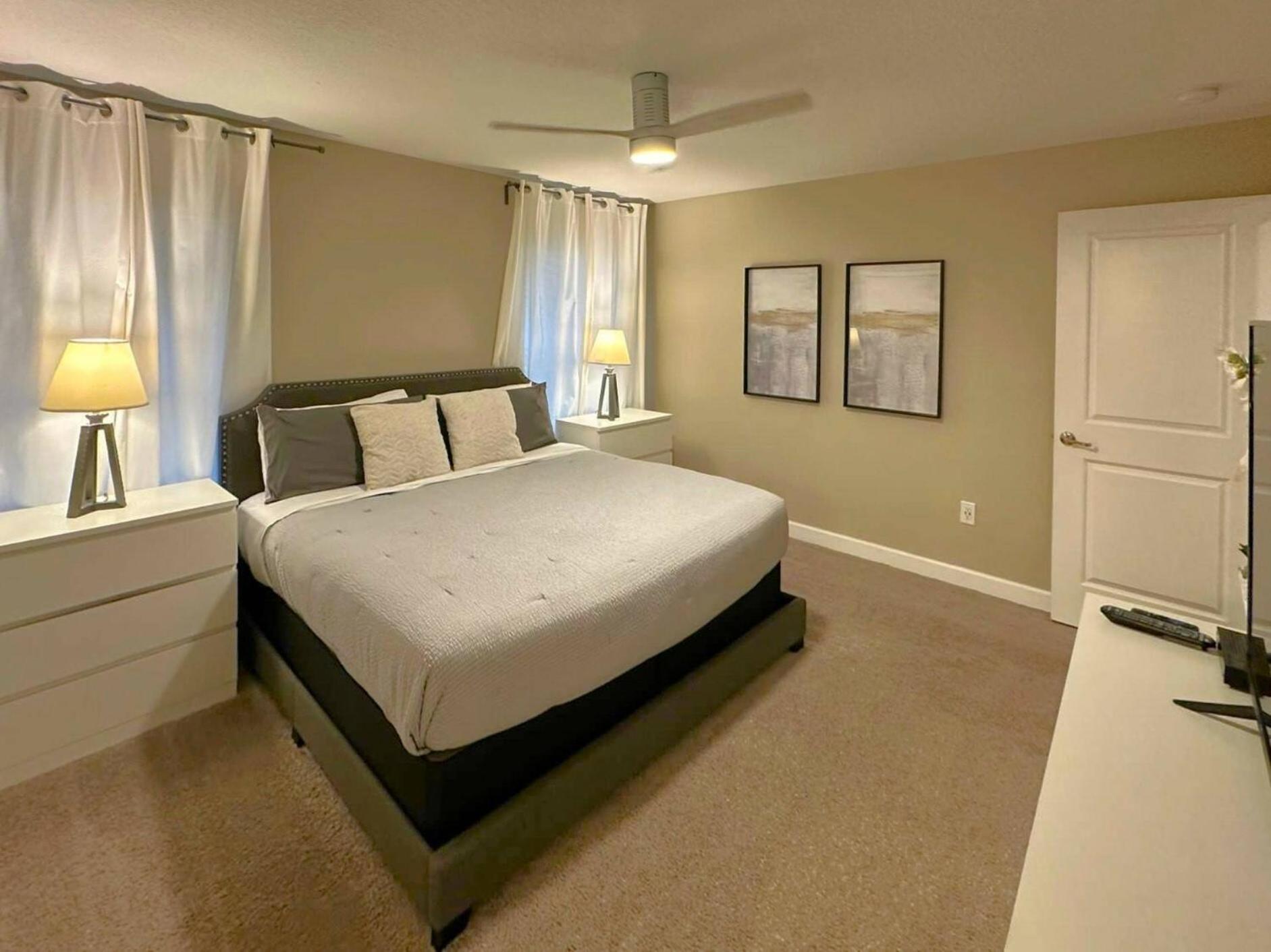 Holiday home Charming 4Br With Private Heated Pool & Bbq Grill Kissimmee